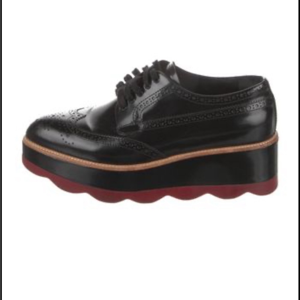 Prada oxfords size 10